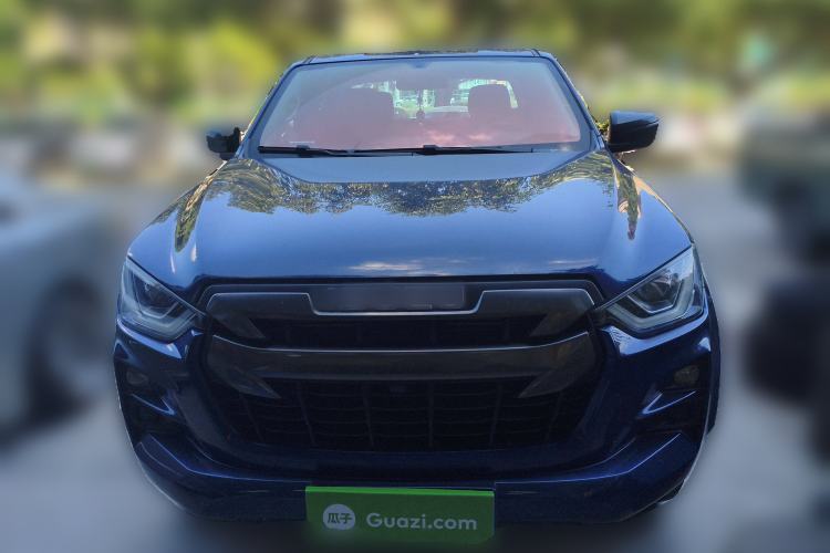 Used Isuzu D-MAX 2023 2.5T Manual 4x4 Diesel Flagship Long Wheelbase