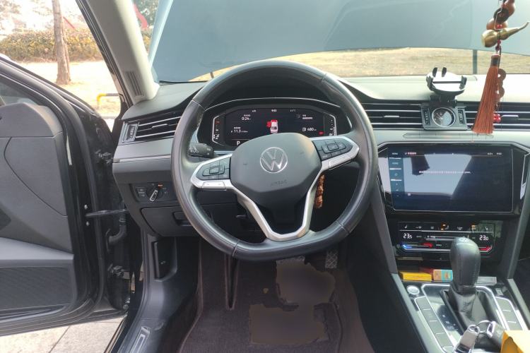 Used Volkswagen Magotan 2020 330TSI DSG Luxury Edition Steering Wheel