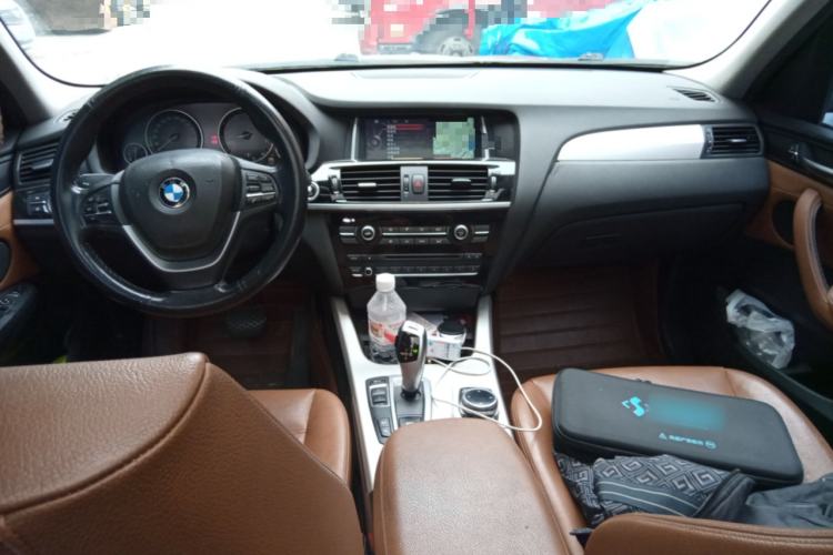 Used BMW X3 2014 xDrive28i Leading Model Center Console