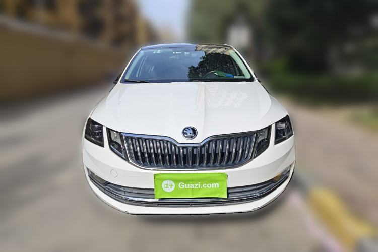 Used Skoda Octavia 2018 TSI280 DSG Luxury Edition Front