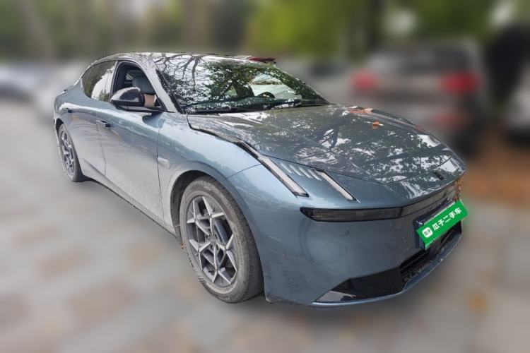 Used Lynk & Co Z10 2025 95 kWh 766 km Range Rear-Wheel Drive Max