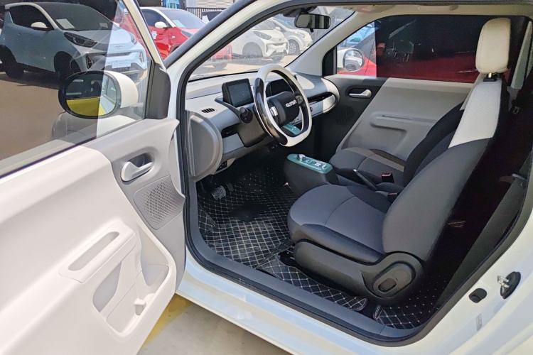 Used CHANGAN NEVO Lumin 2023 205km Xiangqin Version
