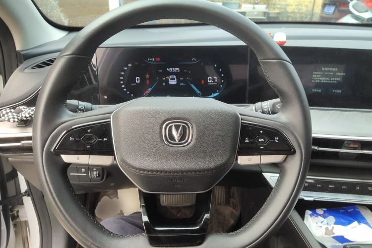 Used Changan Eado 2022 PLUS Blue Whale NE 1.4T GDI DCT Prestige Edition