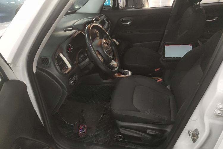 Used Jeep Renegade 2017 180T Automatic Jingneng Edition Left Front Seat