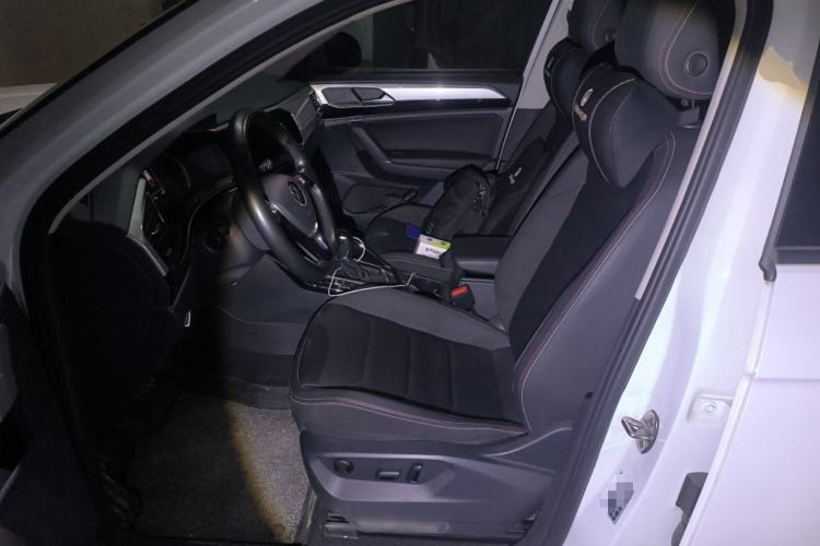 Used Volkswagen Tayron 2022 280TSI Two-Wheel Drive Luxury Smart Connectivity Version
