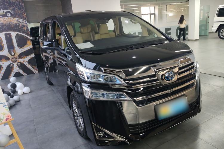 Used Toyota Vellfire 2020 Dual-Engine 2.5L HV Prestige Edition Front Right 45 Deg