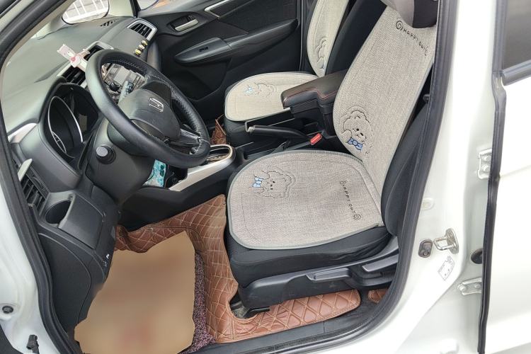 Used Honda Fit 2016 1.5L SES CVT Fashion Sunroof Edition Left Front Seat