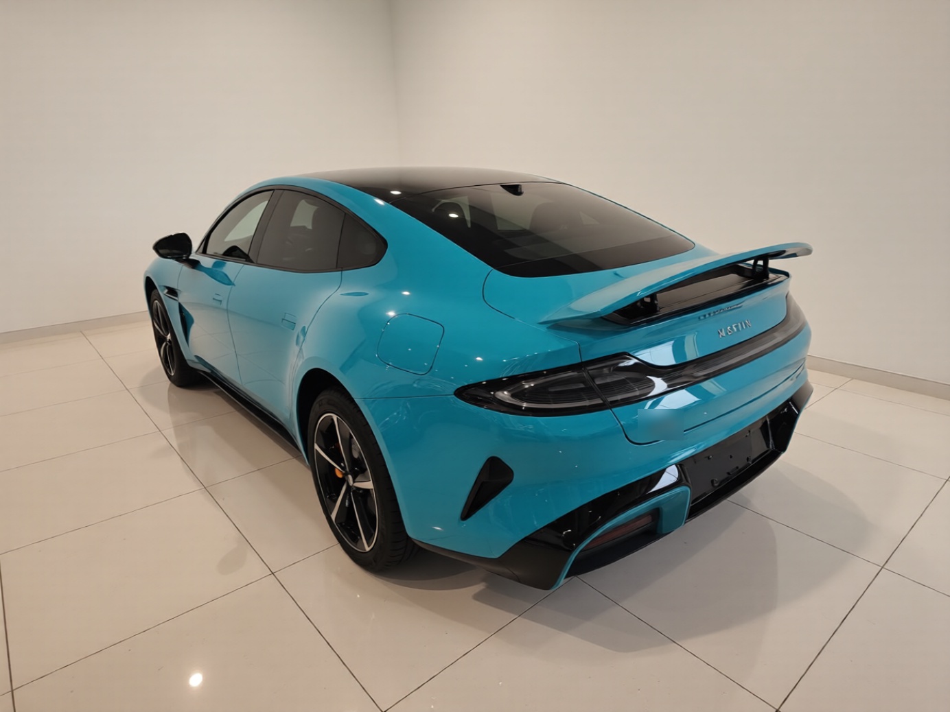 Xiaomi Auto SU7 2024 Four-Wheel Drive Ultra-Long Range Advanced Intelligent Driving Max Edition — снимка 4