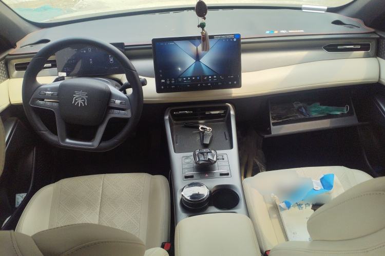 Used BYD Qin PLUS 2025 DM-i Smart Drive 120KM Superior Model
