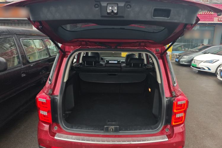 Used GAC Trumpchi GS7 2017 320T Two-Wheel-Drive Luxury Model
