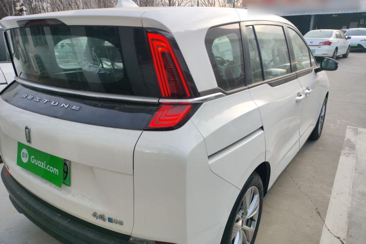 Used Bestune NAT 2022 Comfortable Travel Battery-Swap Version 100kW 414km