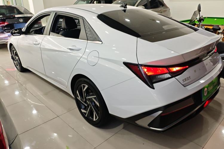 Used Hyundai Elantra 2023 1.5L CVT GLX Elite Edition Rear Left 45 Deg