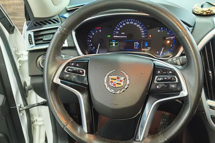 Used Cadillac SRX 2014 3.0L Comfort Model
