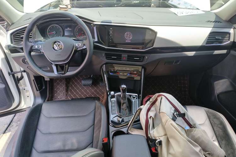 Used Volkswagen Tayron 2020 330TSI Two-Wheel Drive Luxury Smart Connectivity Version