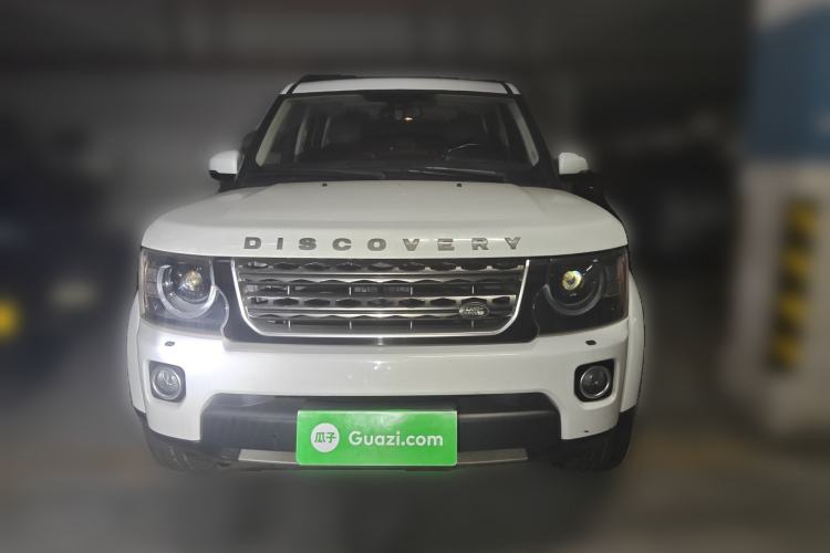 Used Land Rover Discovery 2016 3.0 SC Obsidian Black Heritage Edition HSE Front