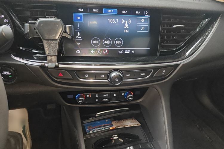 Used Buick Regal 2024 25T Deluxe Edition
