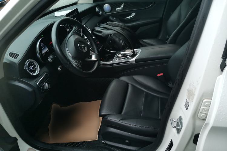 Used Mercedes-Benz C-Class 2015 Restyled C 180 L Sport Edition Left Front Seat