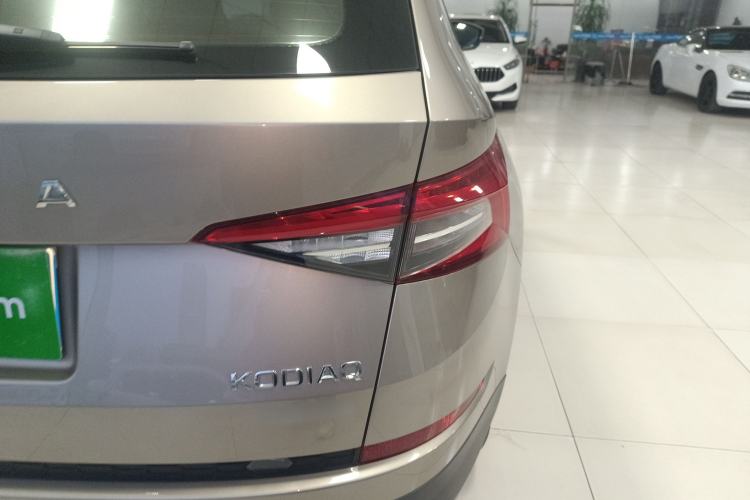 Used Skoda Kodiaq 2021 TSI330 5-Seat Two-Wheel Drive Comfort Edition Right Rear Taillight