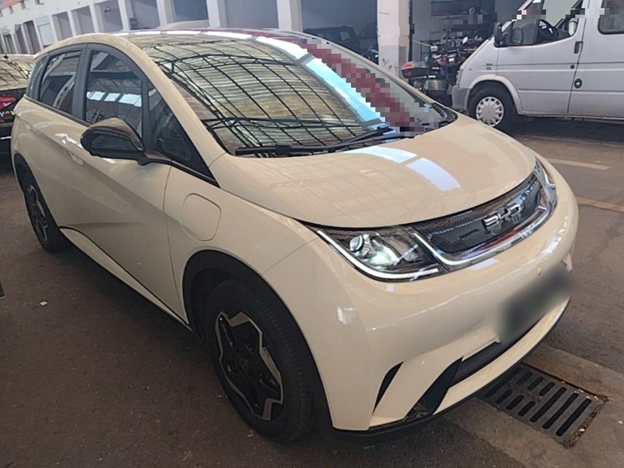 BYD Dolphin 2021 405 km Fashion Edition — снимка 3