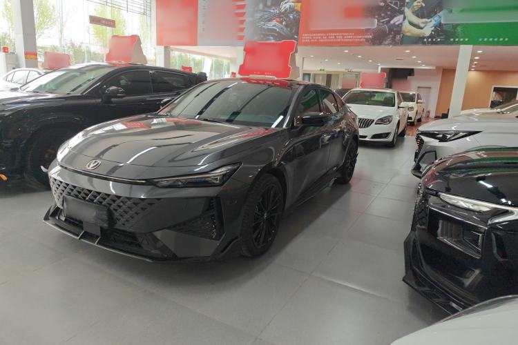 Used CHANGAN UNI-V 2024 1.5T Prestige Sport Edition