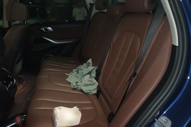 Used BMW X5 2019 xDrive40i Luxury Model with M Sport Package
