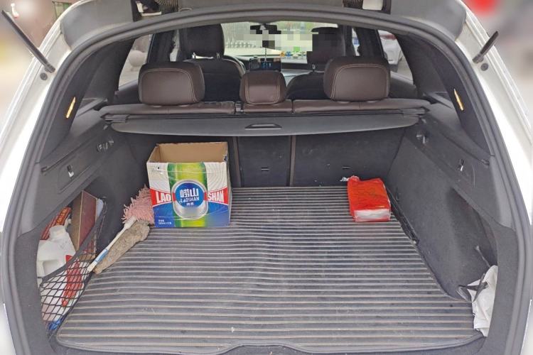 Used Mercedes-Benz GLC 2020 Facelift GLC 260 L 4MATIC Luxury Edition
