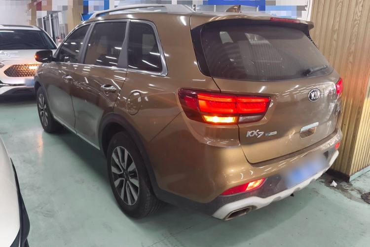 Used Kia KX7 2017 2.0T Automatic Two-Wheel Drive GLS 7-Seater
