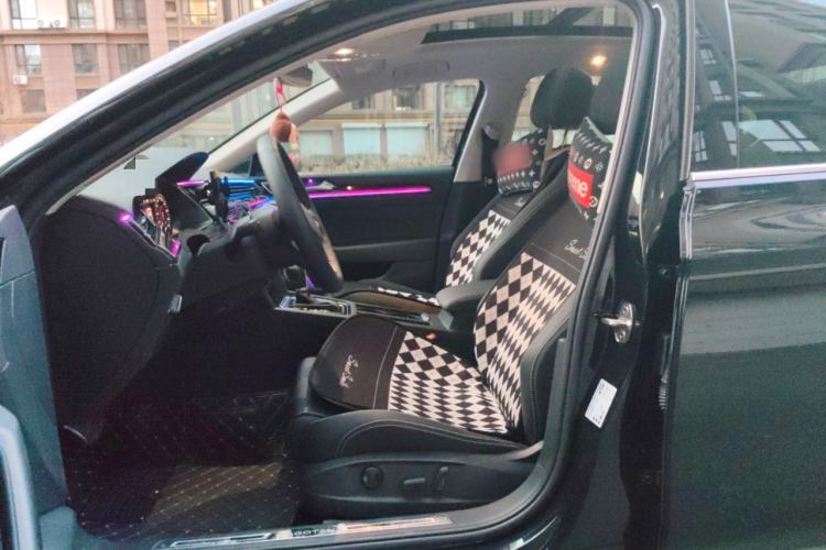 Used Volkswagen Magotan 2020 330TSI DSG Leading Model
