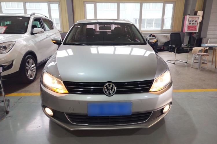 Used Volkswagen Sagitar 2014 Revised Version 1.4TSI Automatic Luxury Edition
