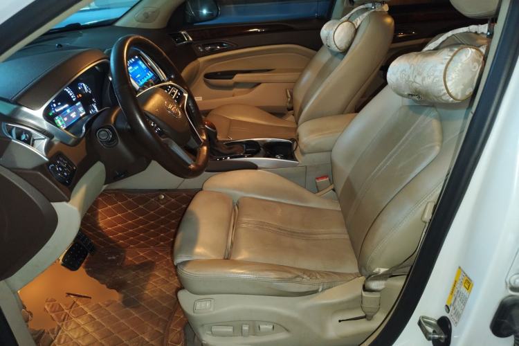 Used Cadillac SRX 2014 3.0L Luxury Model Left Front Seat