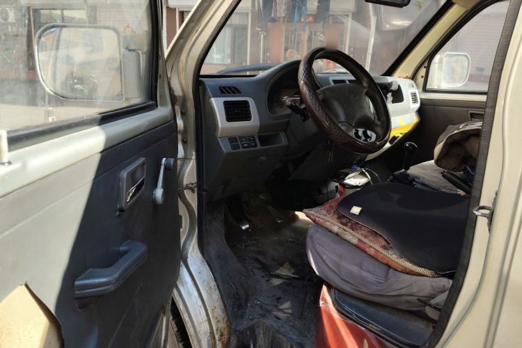 Used CHANGAN KAICHENG Xingguang 4500 2012 1.3L Base Version 4G13S1 Driver Seat