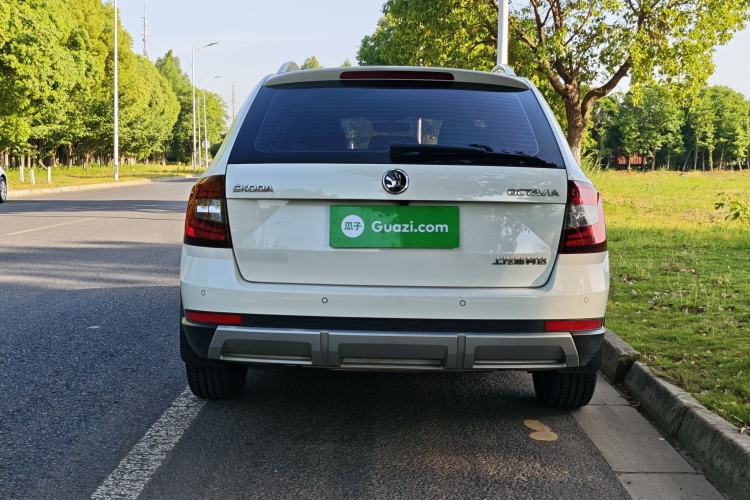 Used Skoda Octavia 2019 TSI230 DSG Luxury Edition Station Wagon China V Standard