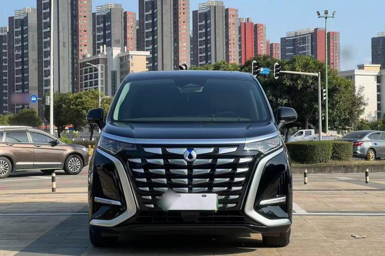 Used Denza D9 2022 DM-i 970 Four-Wheel Drive Flagship Model
