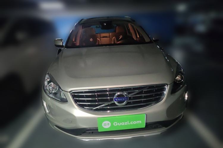 Used Volvo XC60 2016 T5 Smart Upgrade Model
