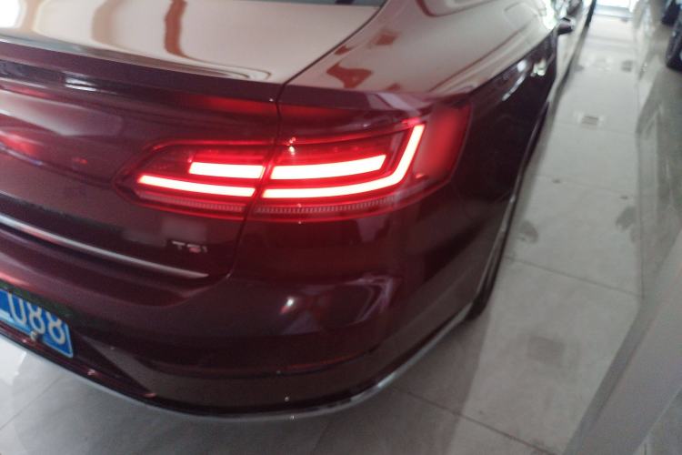Used Volkswagen FAW-Volkswagen CC 2020 330TSI Huayan Edition China VI Standard Right Rear Taillight