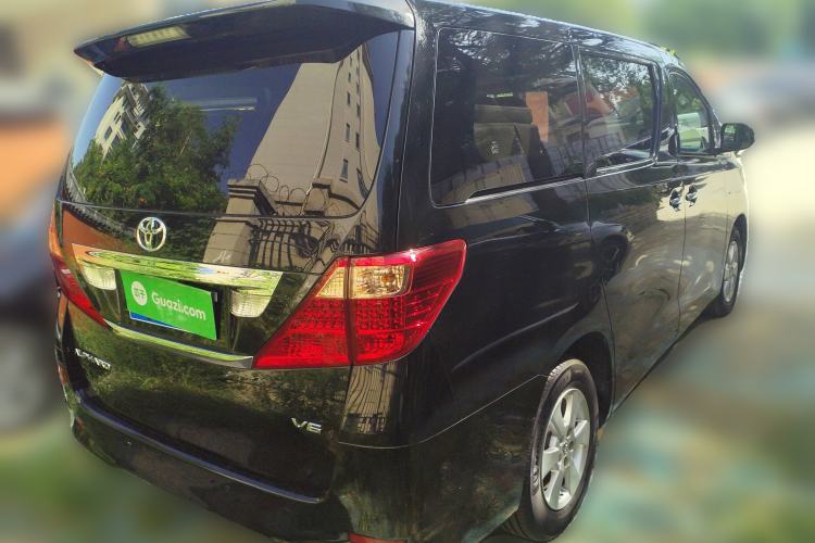 Used Toyota Alphard 2011 3.5L Luxury Edition
