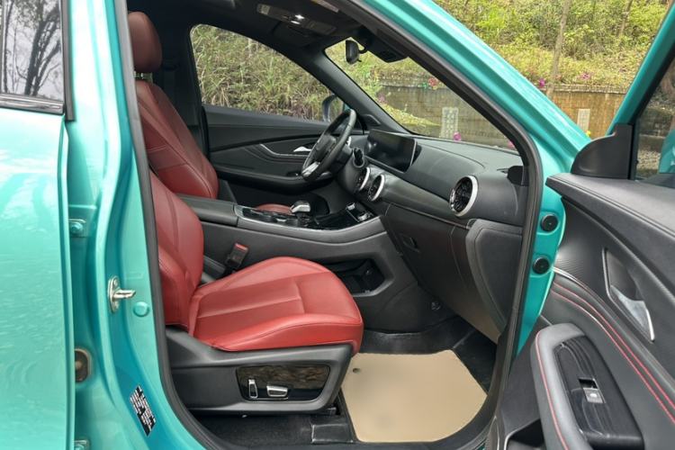 Used FORTHING T5 EVO 2021 1.5TD DCT Starry Edition
