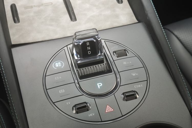 Used BYD Seal 06 New Energy 2024 DM-i 120KM Prestige Model Gear Lever