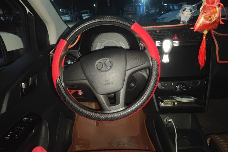 Used BAIC New Energy EC 2017 EC180 Elegant Edition Steering Wheel