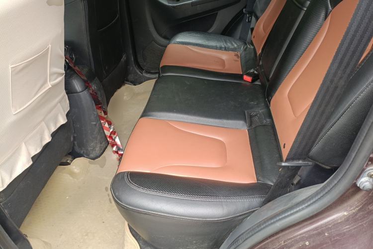 Used Haima S7 2013 2.0L Automatic ZhiShang Version Left Rear Seat