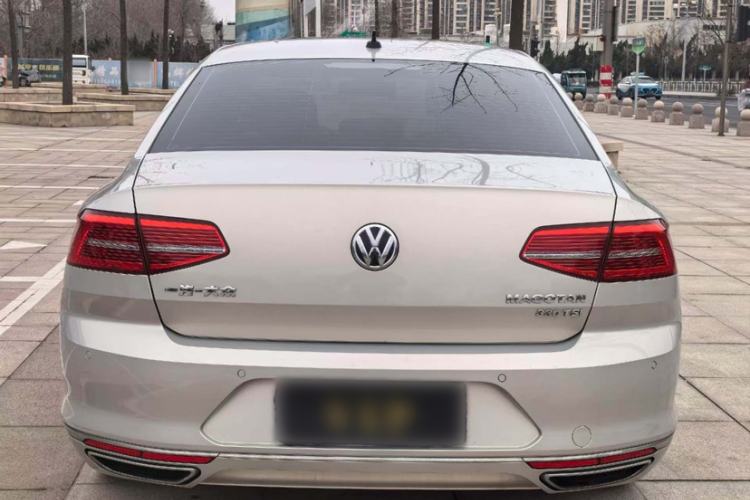 Used Volkswagen Magotan 2019 330TSI DSG Luxury Version China VI Standard