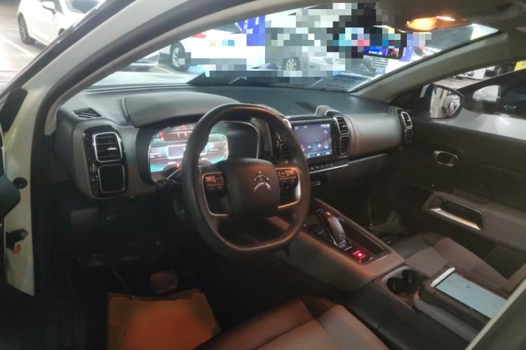 Used Citroen C5 AIRCROSS 2019 350THP Enjoyment Model China V Standard Center Console