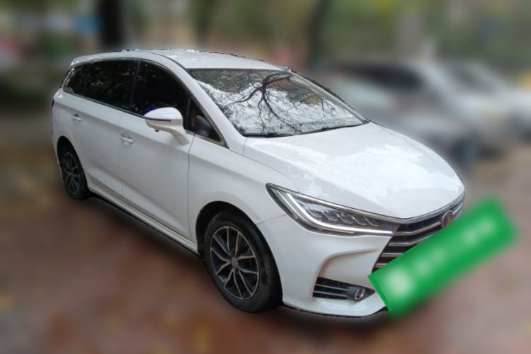 Used BYD Song MAX 2017 1.5T Automatic Smart Connect Luxury 7-Seater
