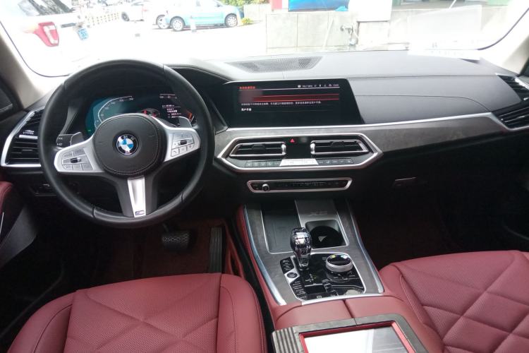 Used BMW X5 2022 Restyled xDrive 30Li Luxury Version M Sport Package