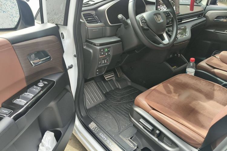 Used Honda Odyssey 2024 2.0L eHEV Sharp·Luxury Edition