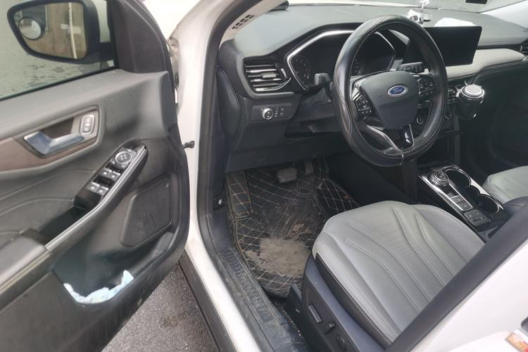 Used Ford Escape 2020 EcoBoost 245 Two-Wheel Drive Smart & Enjoyment Model