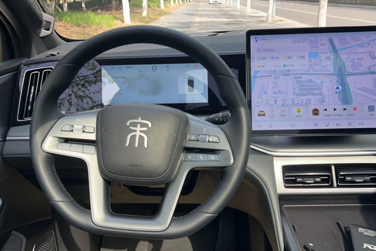 Used BYD Song L DM-i 2025 Intelligent Driving Version 160 km Beyond-Range Type Steering Wheel