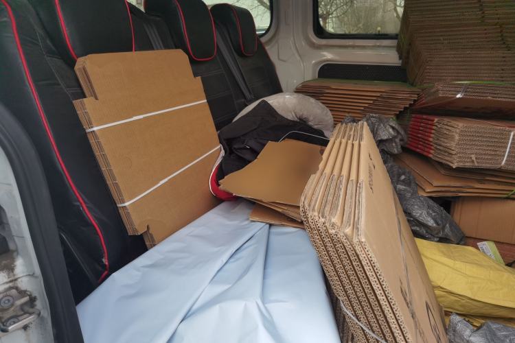 Used Ford Transit 2019 2.0T Gasoline Automatic Multi-Function Commercial Vehicle Mid-Roof 6-Seater China VI Standard