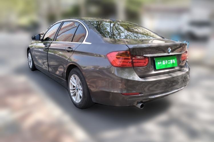 Used BMW 3 Series 2015 316Li Fashion Model Rear Left 45 Deg