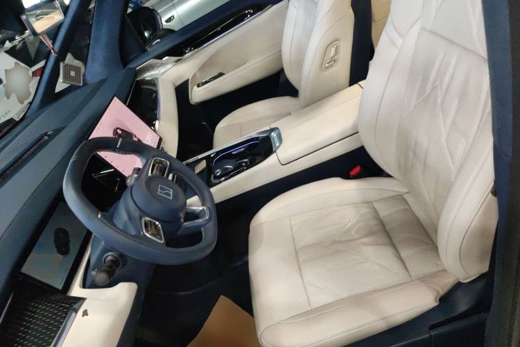 Used Zeekr 009 2024 7-Seater Walk-Through Version Four-Wheel Drive 108 kWh Left Front Seat